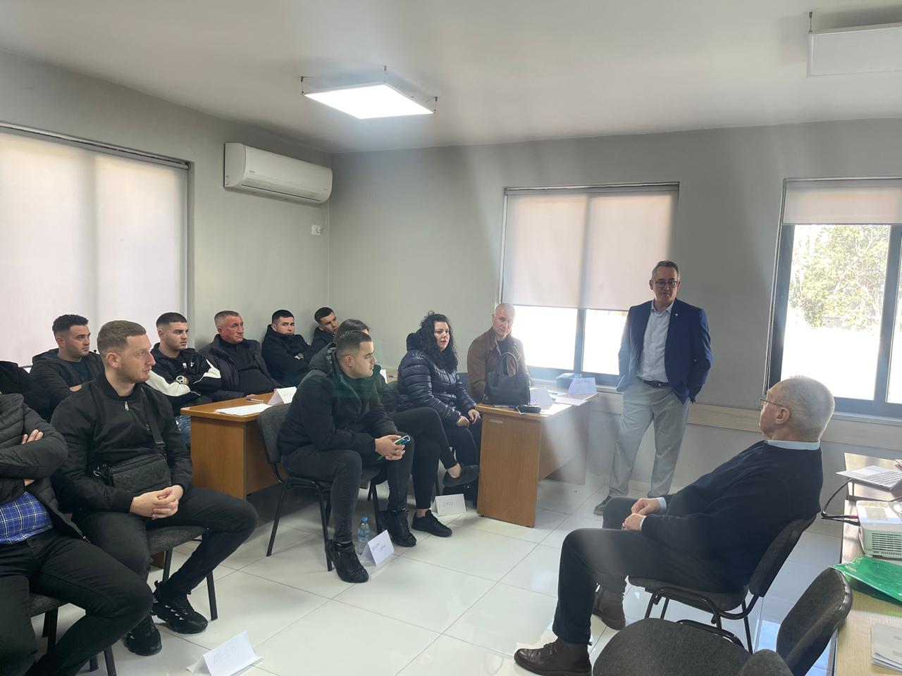 Trajnimi i Oficerëve të Patrullës së Përgjithshme dhe Stafit të Sallës së Komandës dhe Kontrollit për Zbatimin e Policimit në Komunitet – Drejtoria Vendore e Policisë Tiranë