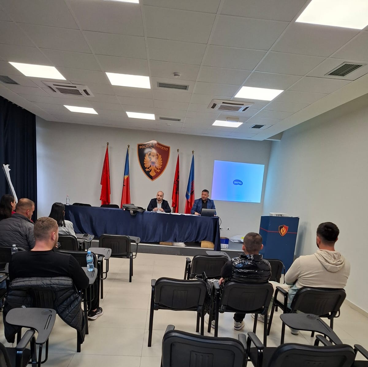 Trajnimi i Oficerëve të Patrullës së Përgjithshme dhe Stafit të Sallës së Komandës dhe Kontrollit për Zbatimin e Policimit në Komunitet – Drejtoria Vendore e Policisë Elbasan